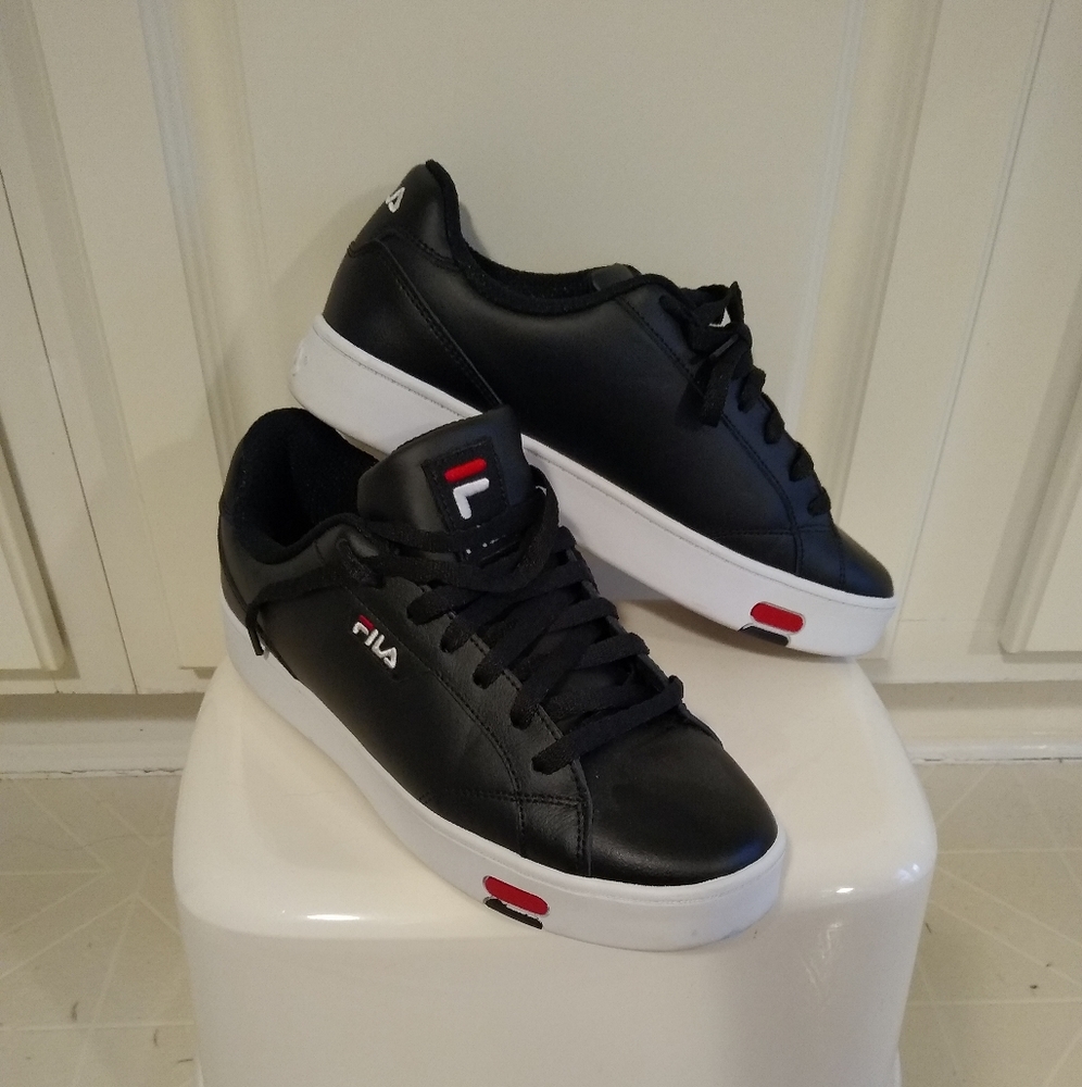 Women's Fila Panache Black Tennis Shoes